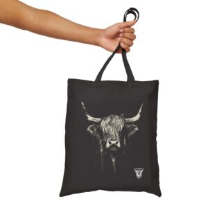 Carrying highland cow tote bag